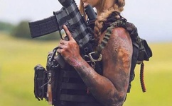 廖承宇野外3P1069